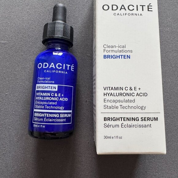 Odacité | NEW Brightening Serum Vitamin C & E + Hyaluronic Acid, 30 ml / 1 fl oz - Picture 3 of 11